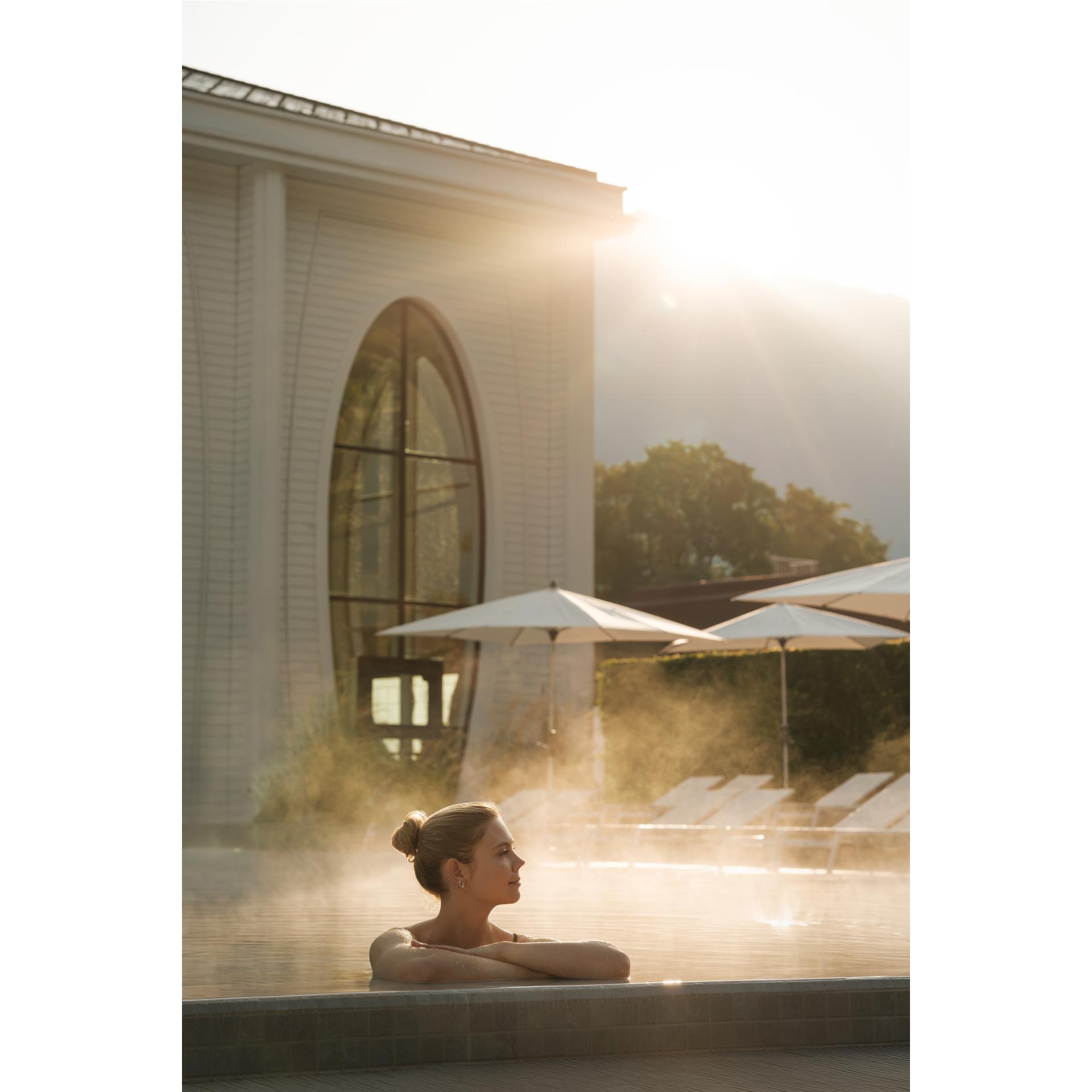 Tamina Therme Tageskarte Thermalbad für am Wochenende Erwachsene (exkl. Sauna)